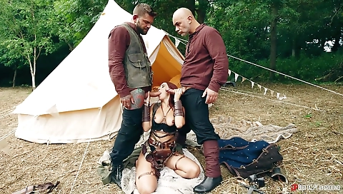 Sexy amateur girl with a big ass fucking