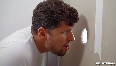 Sexy brunette shows her pussy in the park