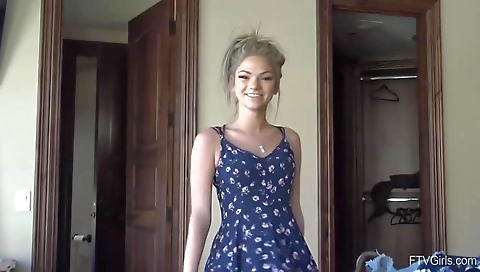 Sexy chick gets doubl polied by a black cock