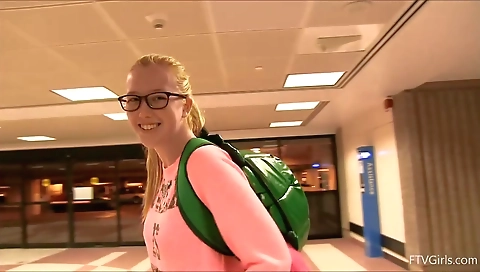 Hawt babe gets her pussy eaten and fucked