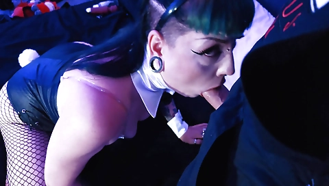 Sexy young chick fucking her boyfriend