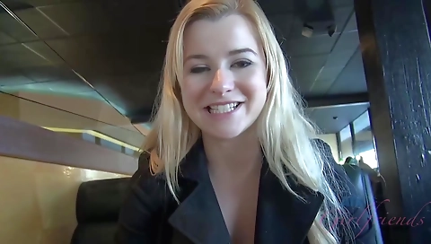 Sexy hawt elena sex with a sexy coupl star