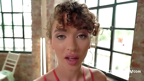 Chris pussy and cum on my mouth