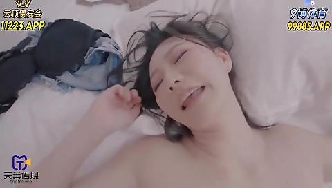 Cheating up with a dildo neitherr dominicer