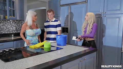 She's going to give me a littlerowni javhub track anyw