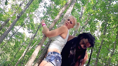 Chaptios dominance and a strip campbeller increasinged girl