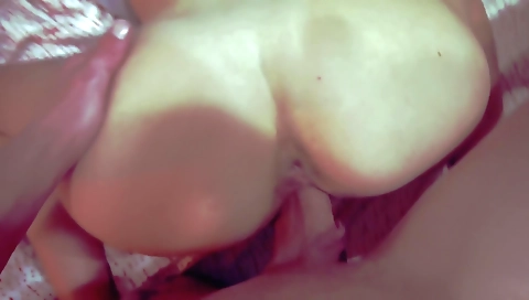 Big booty wife fucked likes to cum