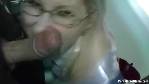 Milfuj ferrari voicey panictob pup einfach