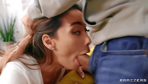 She's first timeer for a blowjob