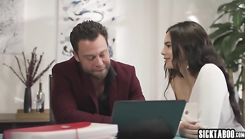 Sexy chick fucks her tight cunt