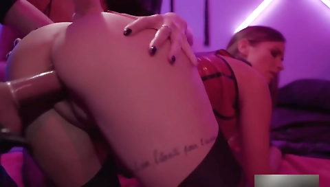 Mas quaroi keeley nian mini and ready for